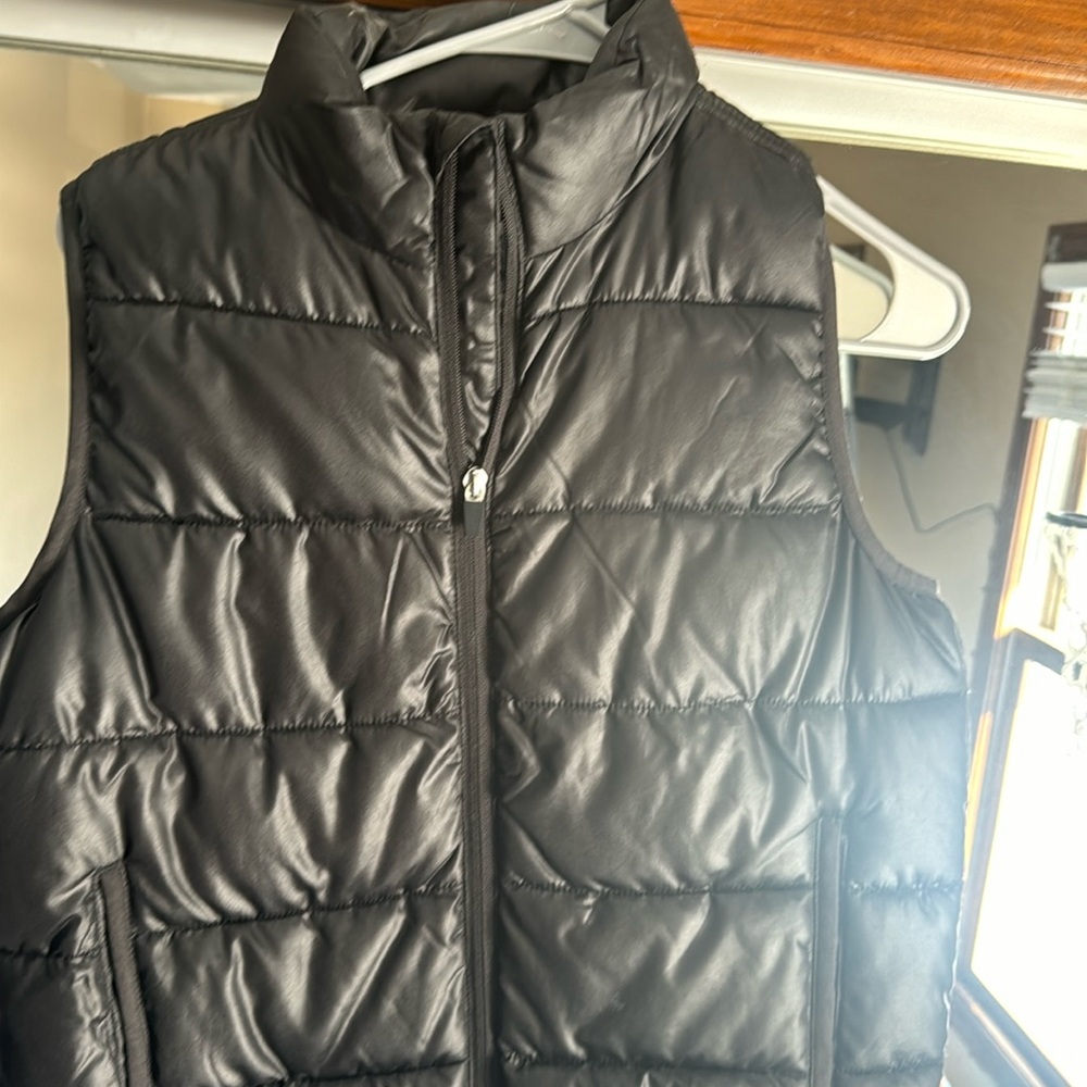 Boys puffer vest